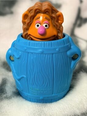 Muppet Treasure Island (1995) Fozzie Bear McDondald’s Happy Meal 3” Toy